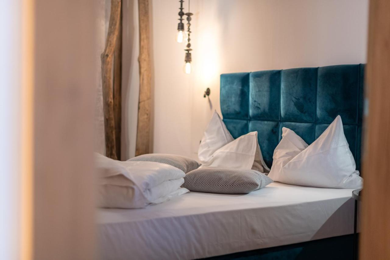 Hotel Goldene Traube Termeno Extérieur photo